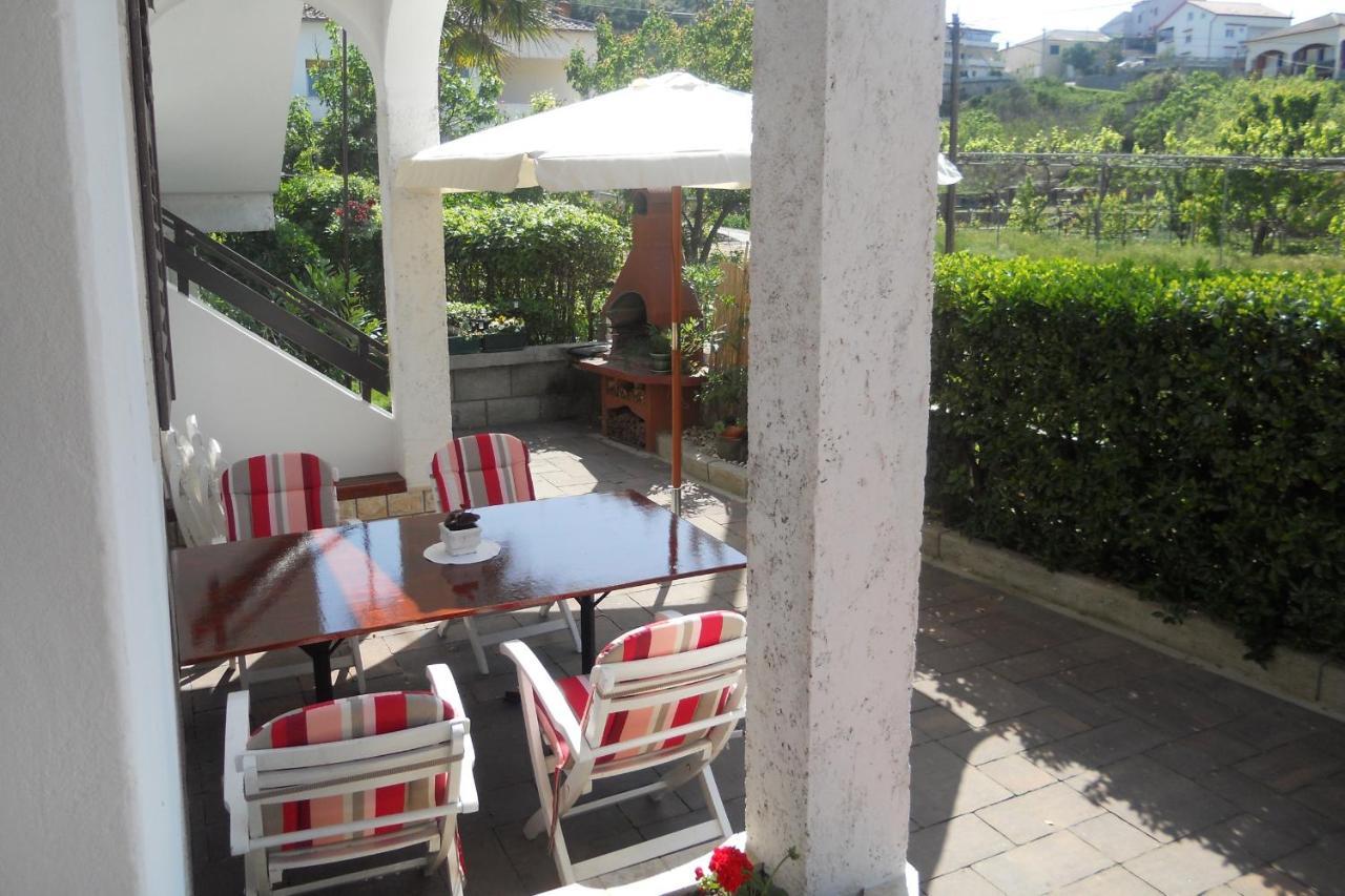 Apartment Supetarska Draga - Donja 5030A Exterior photo